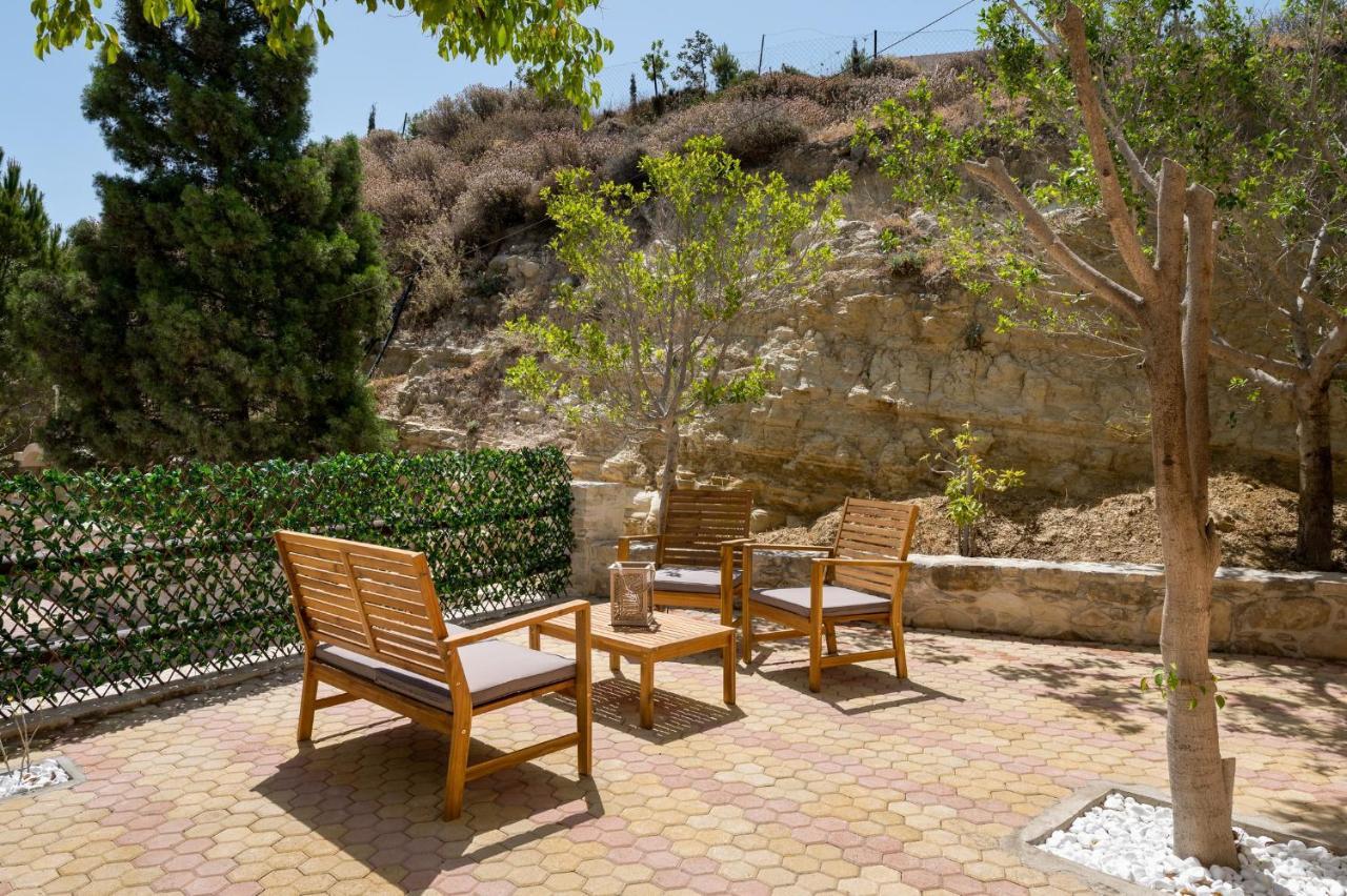 Villas Alexandros Каламаки Екстериор снимка